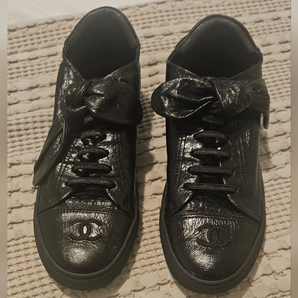 Chanel Black Crumpled CC Bow Sneakers